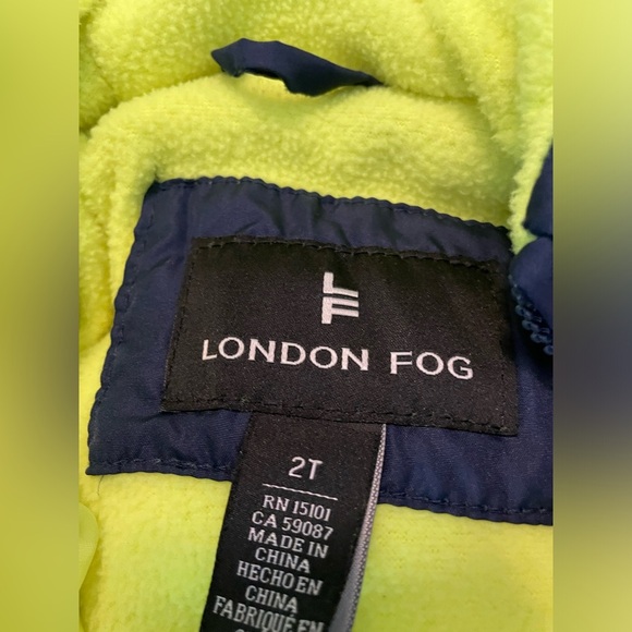London Fog Toddler Boys Navy Blue Puffer Jacket with Lime interior size 2T - Picture 2 of 5